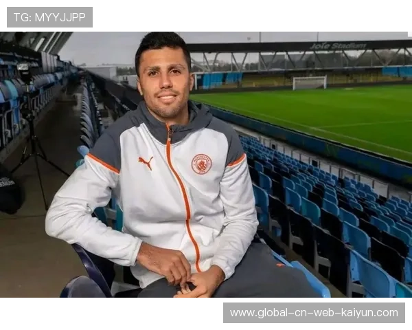 曼城罗德里受年龄与伤病影响，单后腰战术体系面临挑战